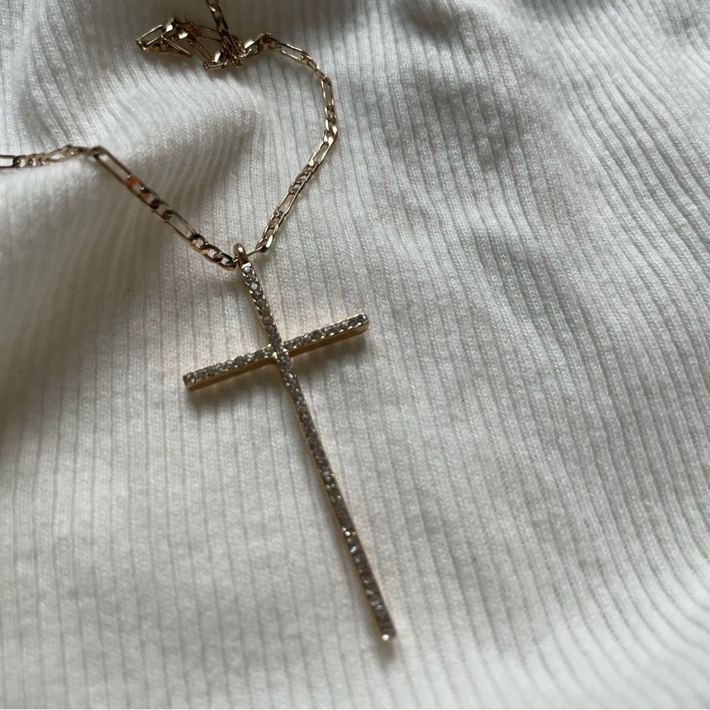 Forever 21 Cross Necklace